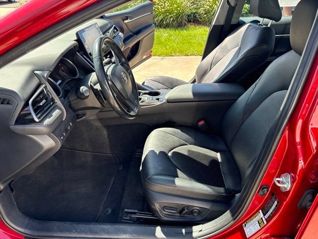 2023 Toyota Camry XSE Auto