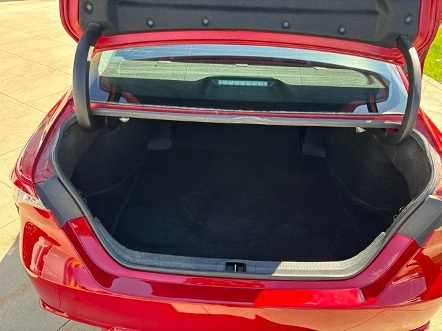2023 Toyota Camry XSE Auto