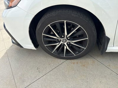 2023 Toyota Camry SE Auto AWD