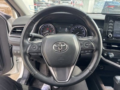 2023 Toyota Camry SE Auto AWD