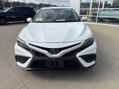 2023 Toyota Camry SE Auto AWD