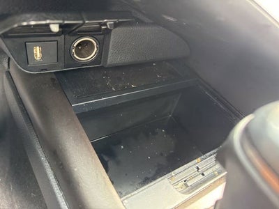 2023 Toyota Camry SE Auto AWD