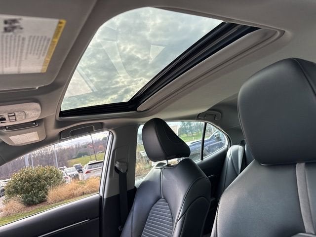 2023 Toyota Camry SE Auto AWD