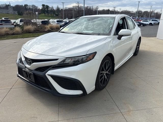2023 Toyota Camry SE Auto AWD