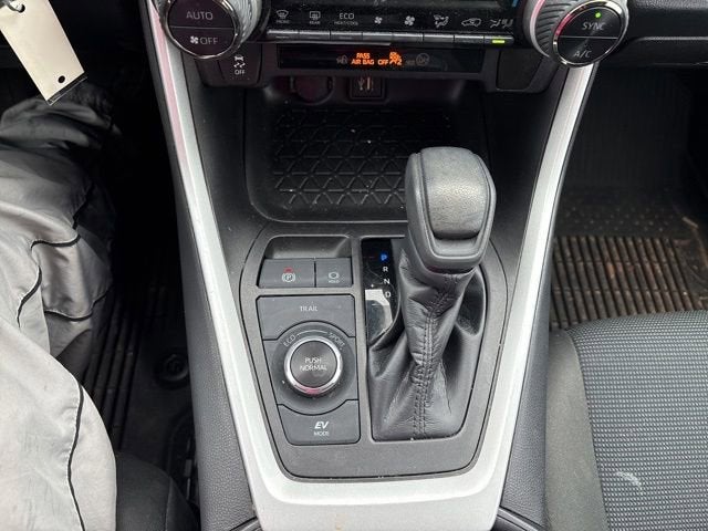 2023 Toyota RAV4 Hybrid Hybrid LE AWD