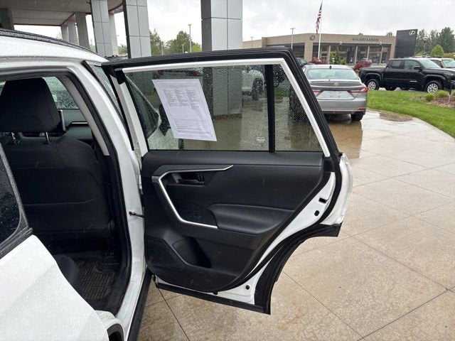 2023 Toyota RAV4 Hybrid Hybrid LE AWD