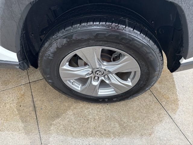 2023 Toyota RAV4 Hybrid Hybrid LE AWD