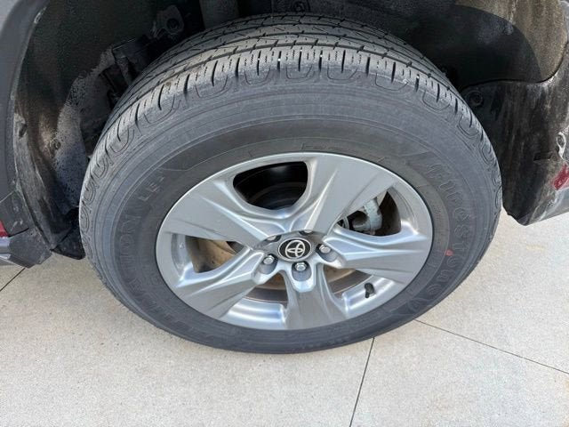 2025 Toyota RAV4 Hybrid Hybrid LE AWD