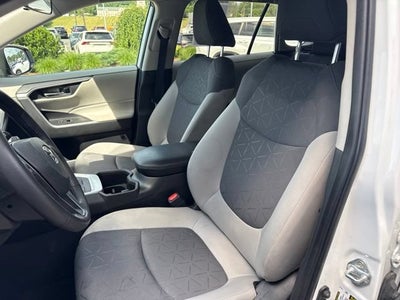 2024 Toyota RAV4 Hybrid Hybrid XLE AWD