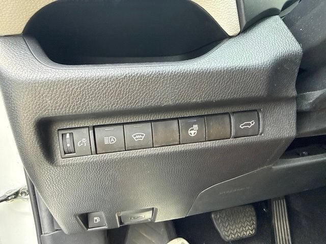 2024 Toyota RAV4 Hybrid Hybrid XLE AWD
