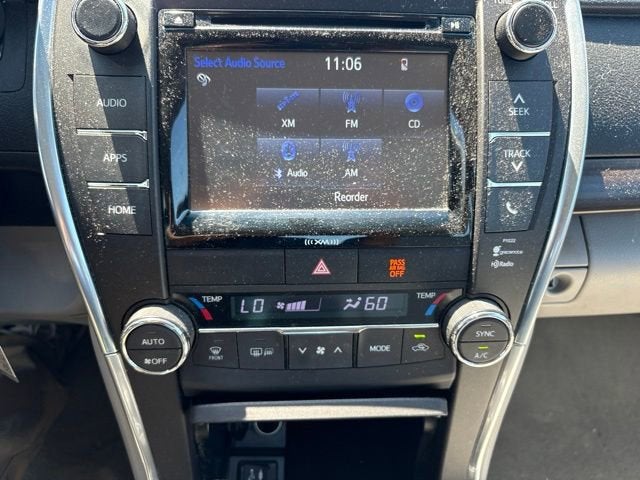 2016 Toyota Camry 4dr Sdn I4 Auto XLE