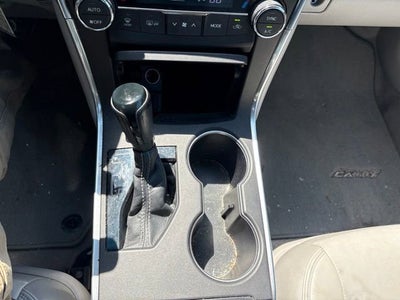 2016 Toyota Camry 4dr Sdn I4 Auto XLE