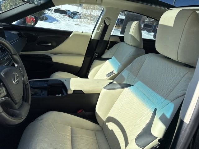 2022 Lexus ES ES 350 Ultra Luxury FWD