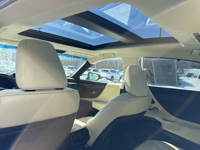 2022 Lexus ES ES 350 Ultra Luxury FWD