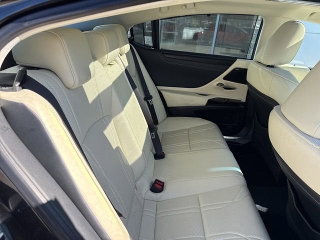 2022 Lexus ES ES 350 Ultra Luxury FWD