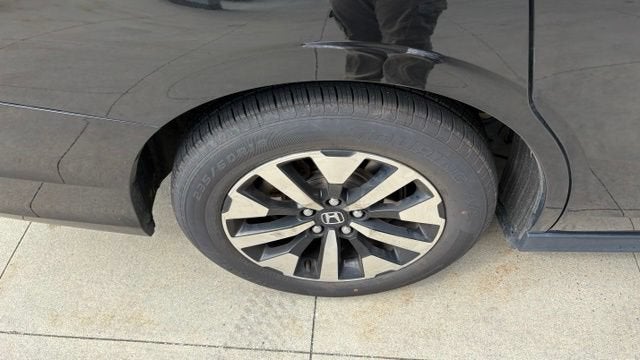 2025 Honda Odyssey EX-L Auto