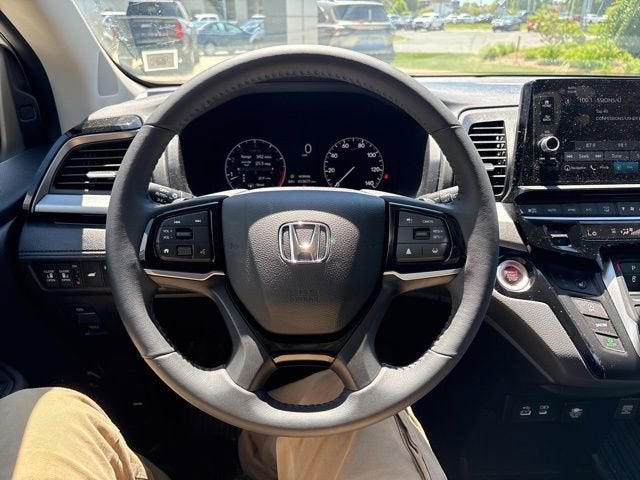 2026 Honda Odyssey Touring Auto