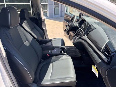 2026 Honda Odyssey Touring Auto