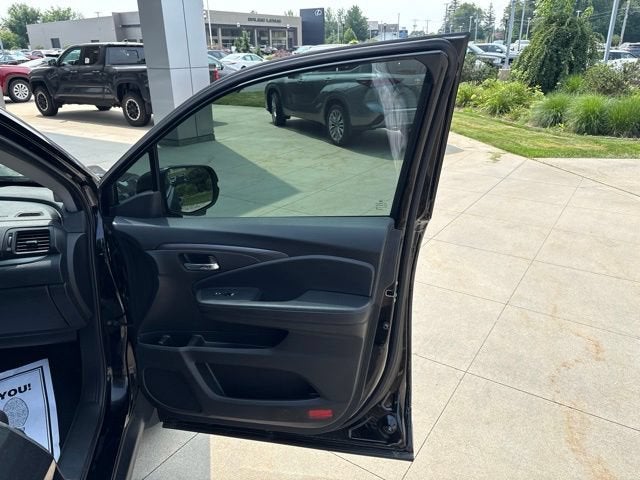 2022 Honda Pilot Black Edition - Photo 34