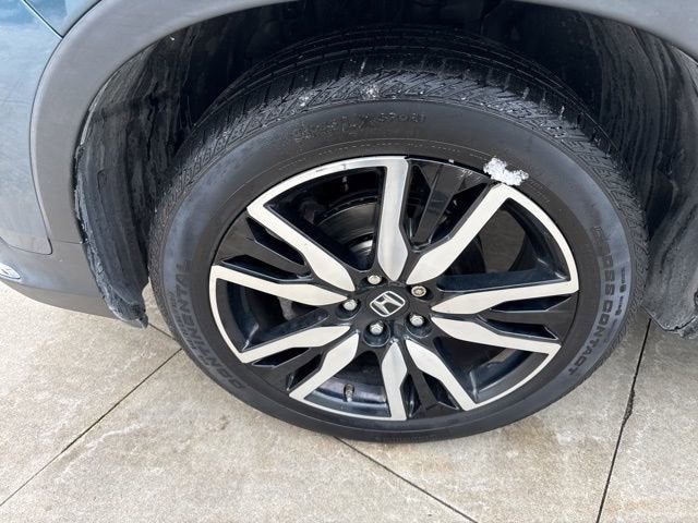 2021 Honda Pilot Touring 8-Passenger AWD