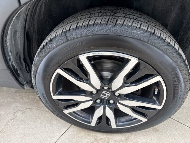 2021 Honda Pilot Touring 8-Passenger AWD