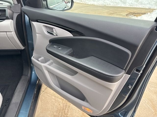 2021 Honda Pilot Touring 8-Passenger AWD