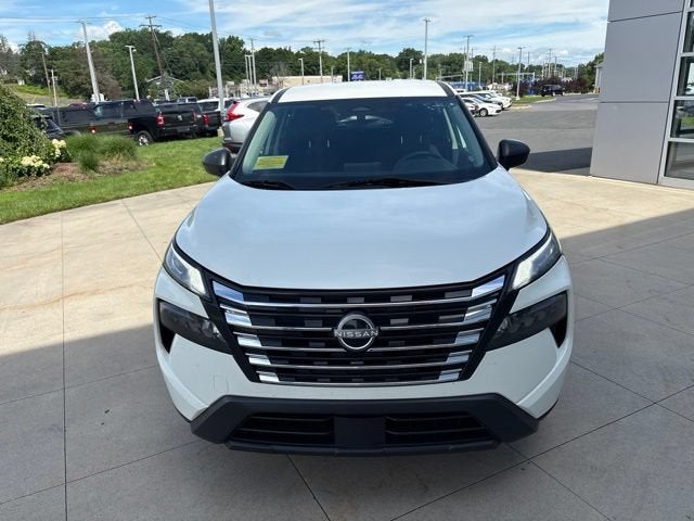 2024 Nissan Rogue FWD S