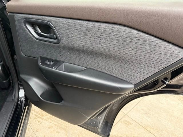 2023 Nissan Rogue FWD S