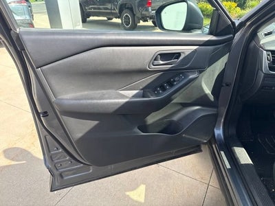 2024 Nissan Rogue FWD S