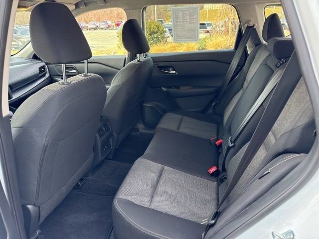 2024 Nissan Rogue FWD SV