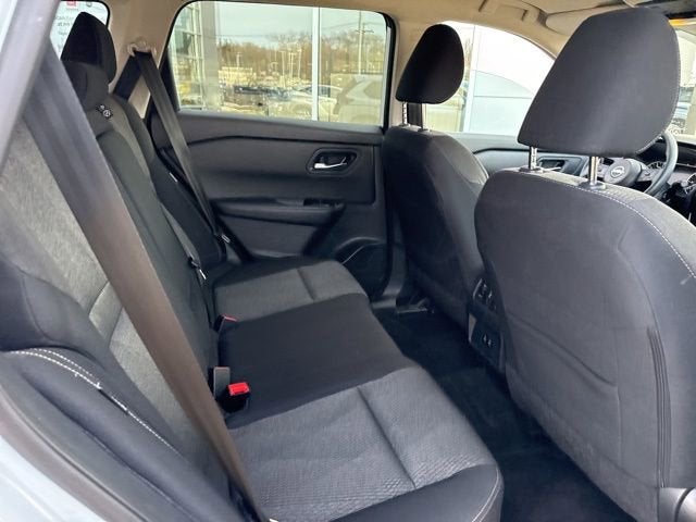 2024 Nissan Rogue FWD SV