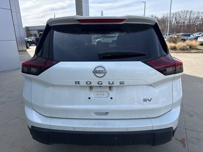 2024 Nissan Rogue FWD SV