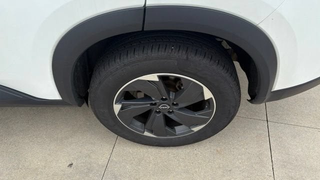 2025 Nissan Rogue AWD SV