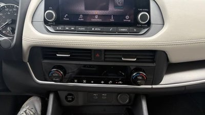 2025 Nissan Rogue AWD SV