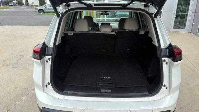 2025 Nissan Rogue AWD SV