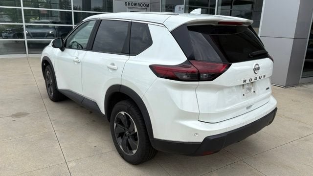 2025 Nissan Rogue AWD SV