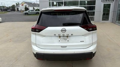 2025 Nissan Rogue AWD SV