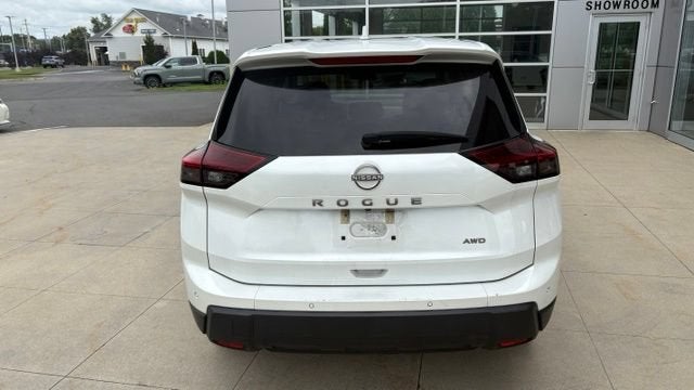 2025 Nissan Rogue AWD SV
