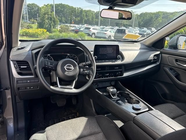 2024 Nissan Rogue AWD SV