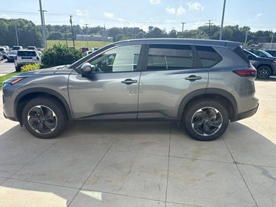 2024 Nissan Rogue AWD SV