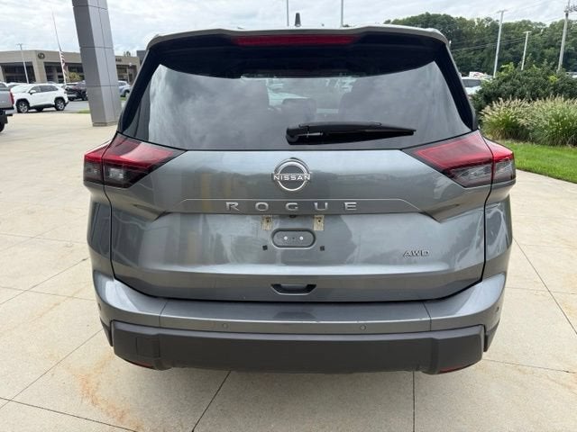 2025 Nissan Rogue AWD SV