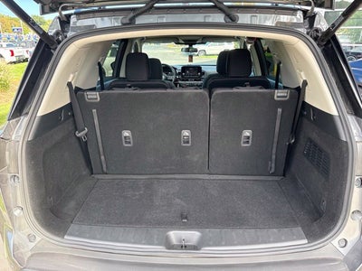 2025 Nissan Pathfinder SV 4WD
