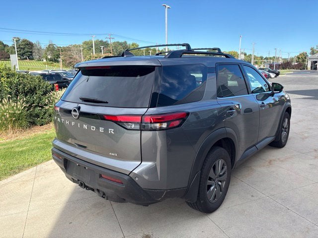 2025 Nissan Pathfinder SV 4WD