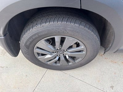 2025 Nissan Pathfinder SV 4WD