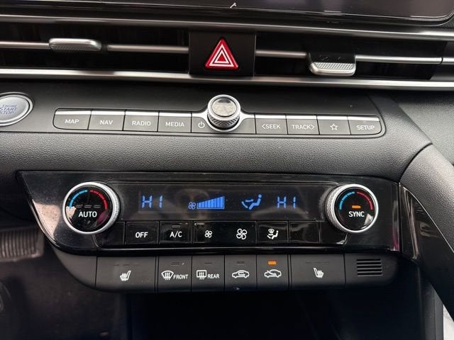 2023 Hyundai Elantra SEL IVT