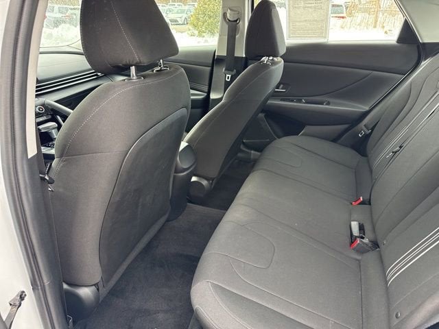 2023 Hyundai Elantra SEL IVT