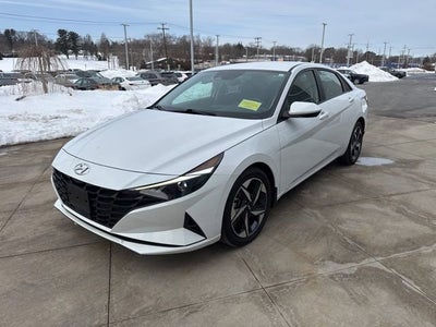 2023 Hyundai Elantra SEL IVT