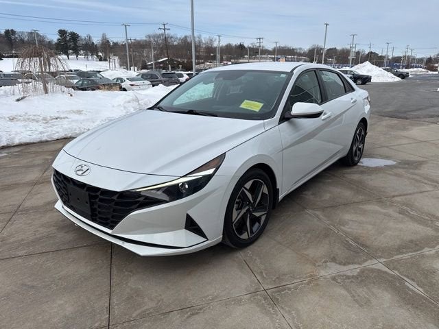 2023 Hyundai Elantra SEL IVT