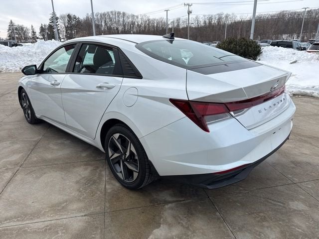 2023 Hyundai Elantra SEL IVT