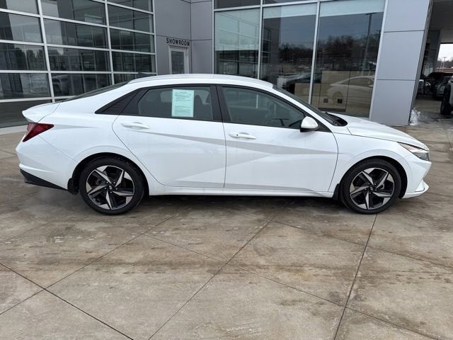 2023 Hyundai Elantra SEL IVT